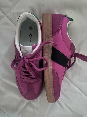 Pink Athletic Sneakers with Black Stripe